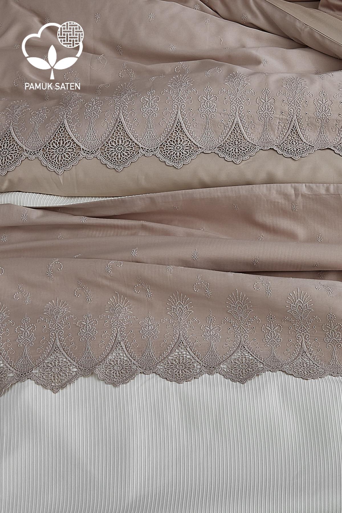 Emma Lace Double 7 Piece Duvet Cover + Blanket Set