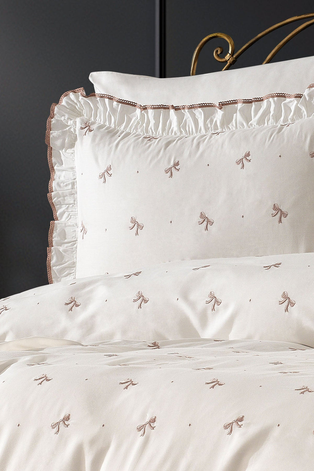 Serena Bow Embroidered Cotton Satin Double 6-Piece Duvet Cover Set