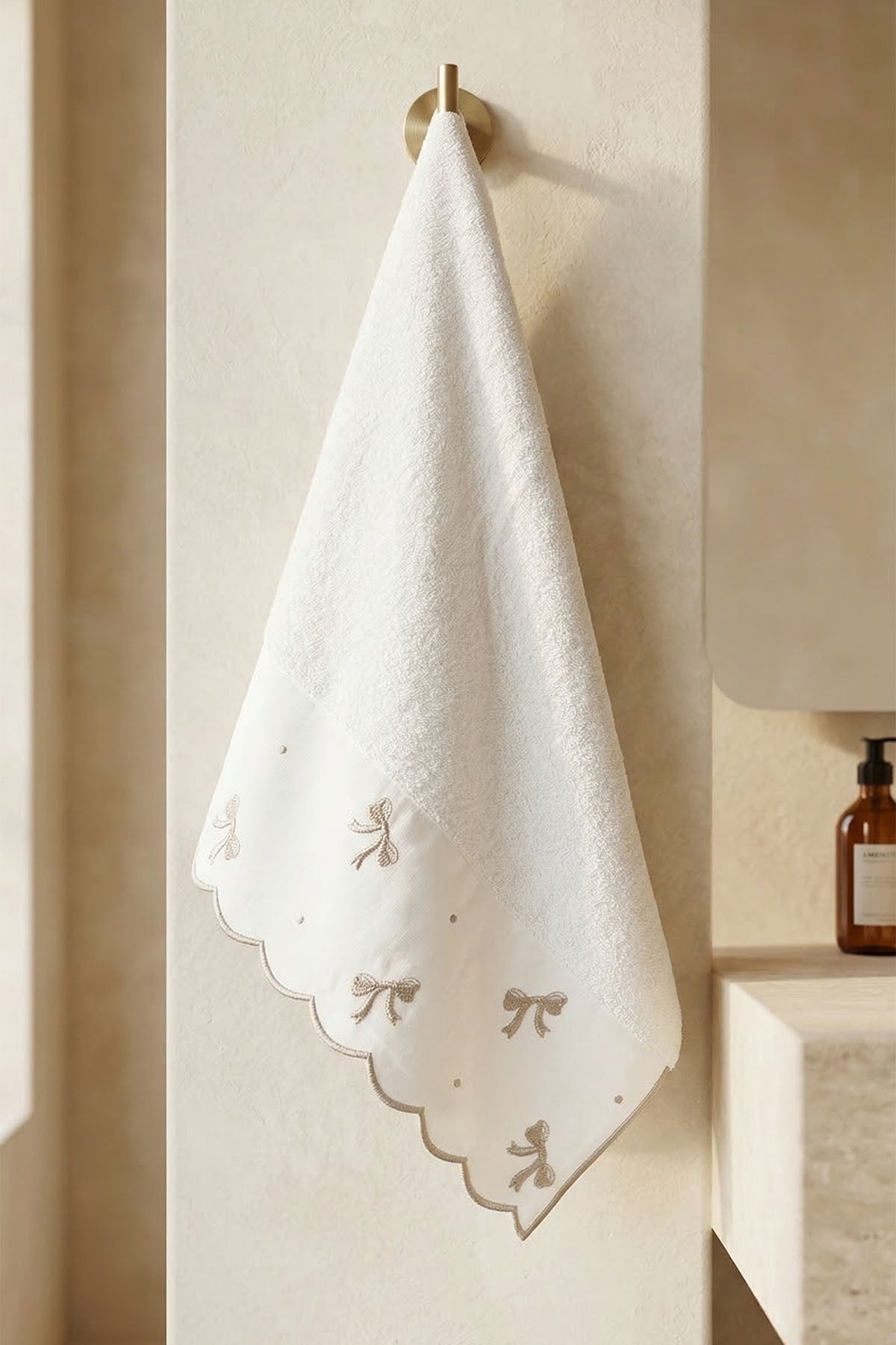 Serena Bow Embroidered Face Towel (50 x 90 cm)