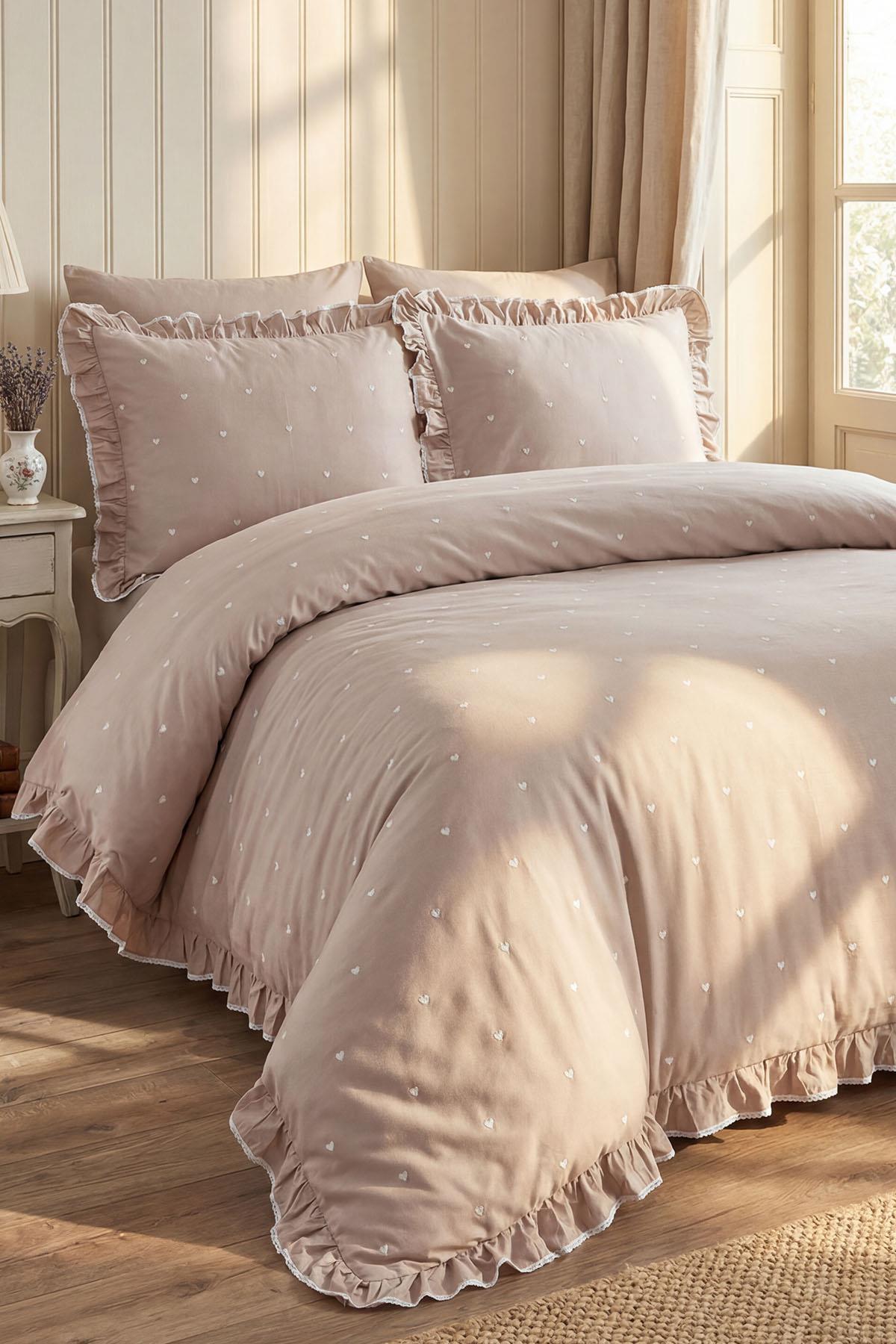Amore Heart Embroidered Cotton Satin Single 4-Piece Duvet Cover Set