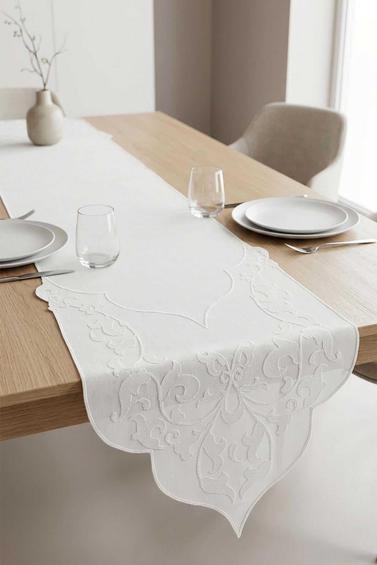 Arya Patterned Stain-Resistant Runner (40 x 140)