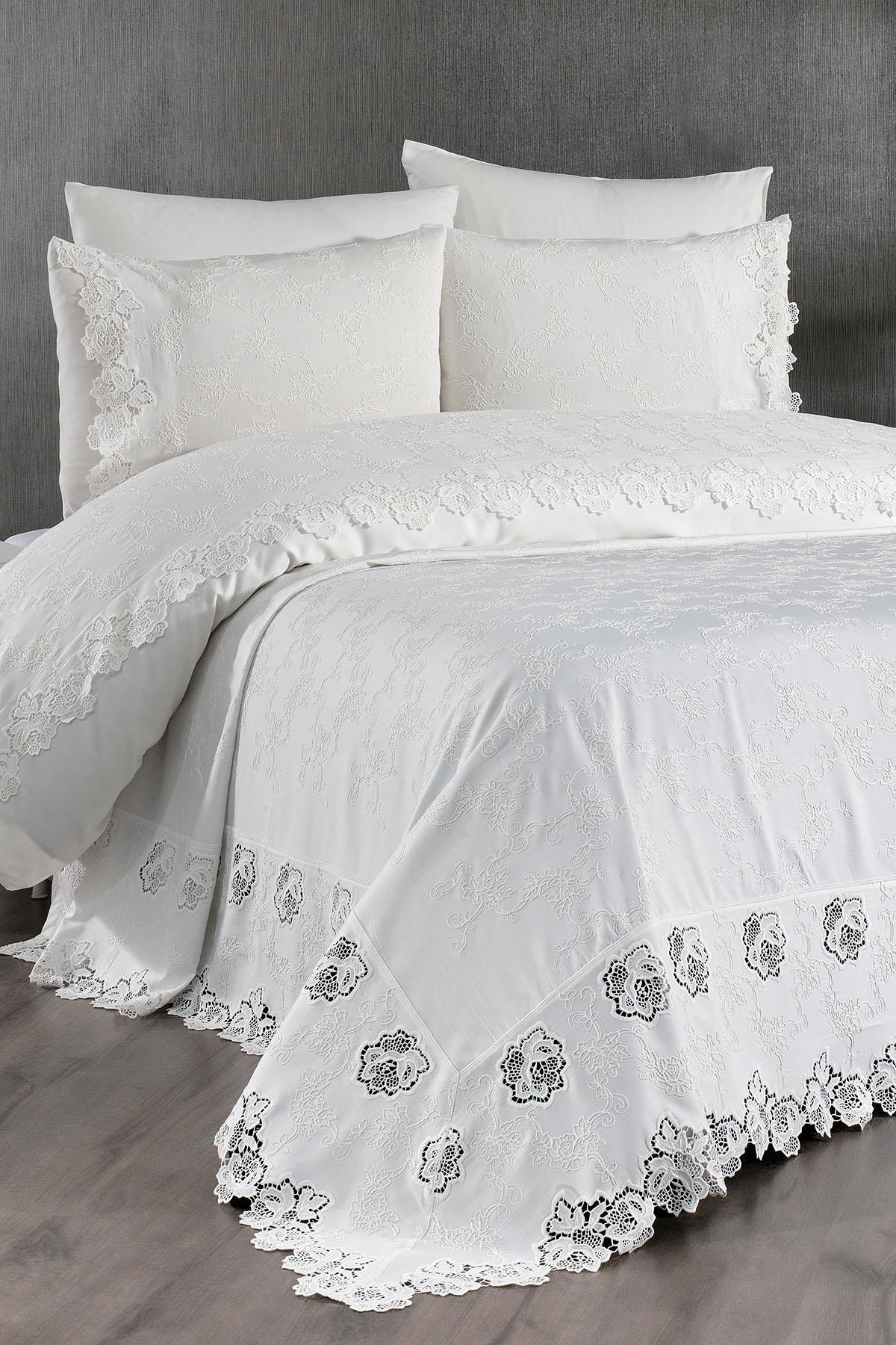 Astena Floral Embroidered Double 7-Piece Duvet Cover + Quilt Set