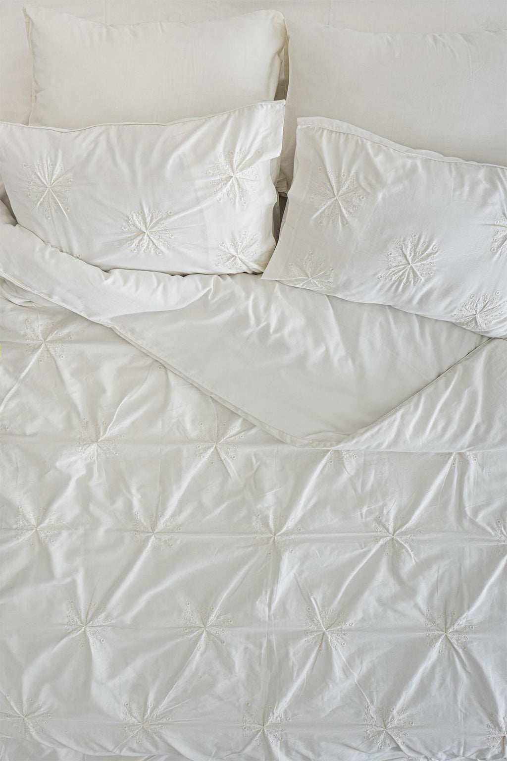 Elegant Burgundy Floral Embroidered Cotton Satin Double 6-Piece Duvet Cover Set