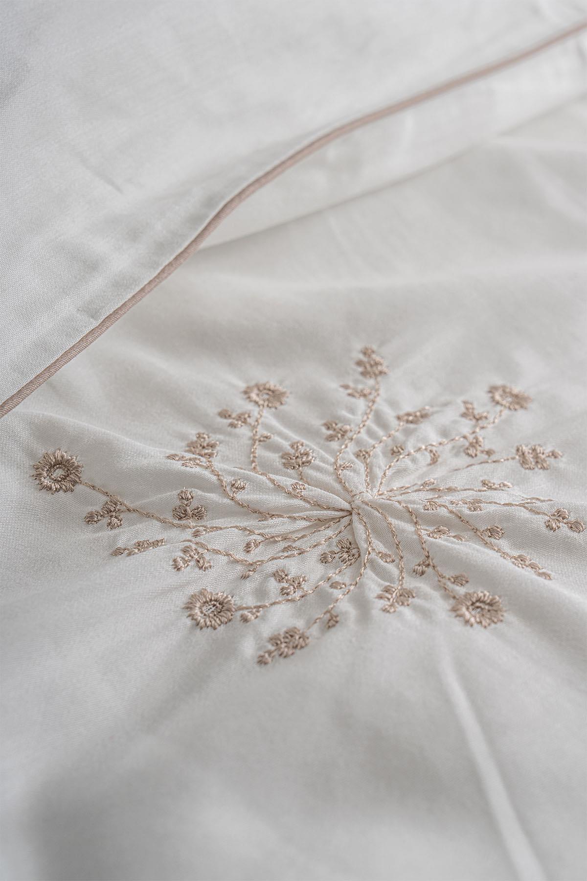 Elegant Burgundy Floral Embroidered Cotton Satin Double 6-Piece Duvet Cover Set
