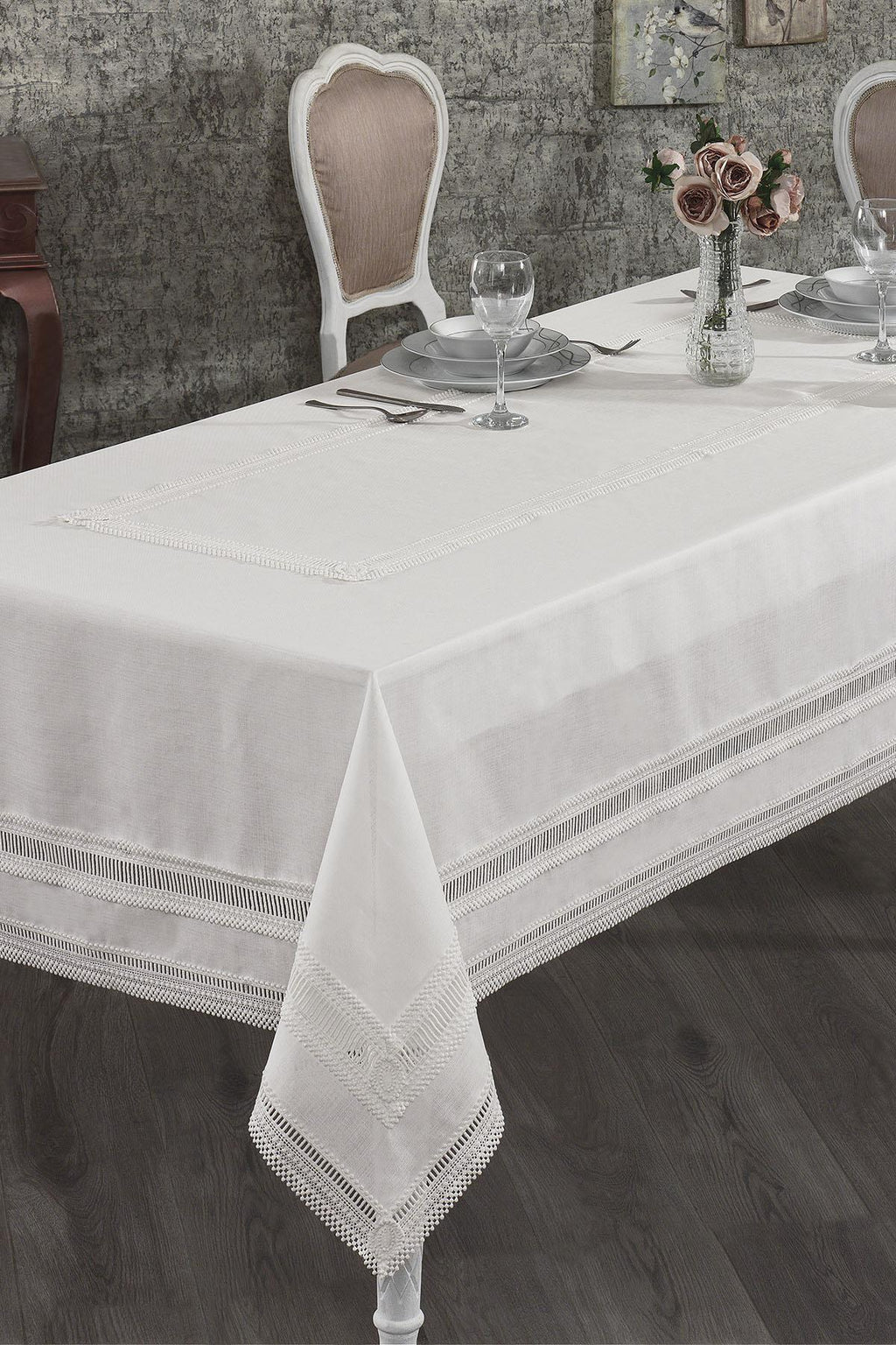 Elis Stain-Resistant, Worry-Free Tablecloth (160 x 260 cm)