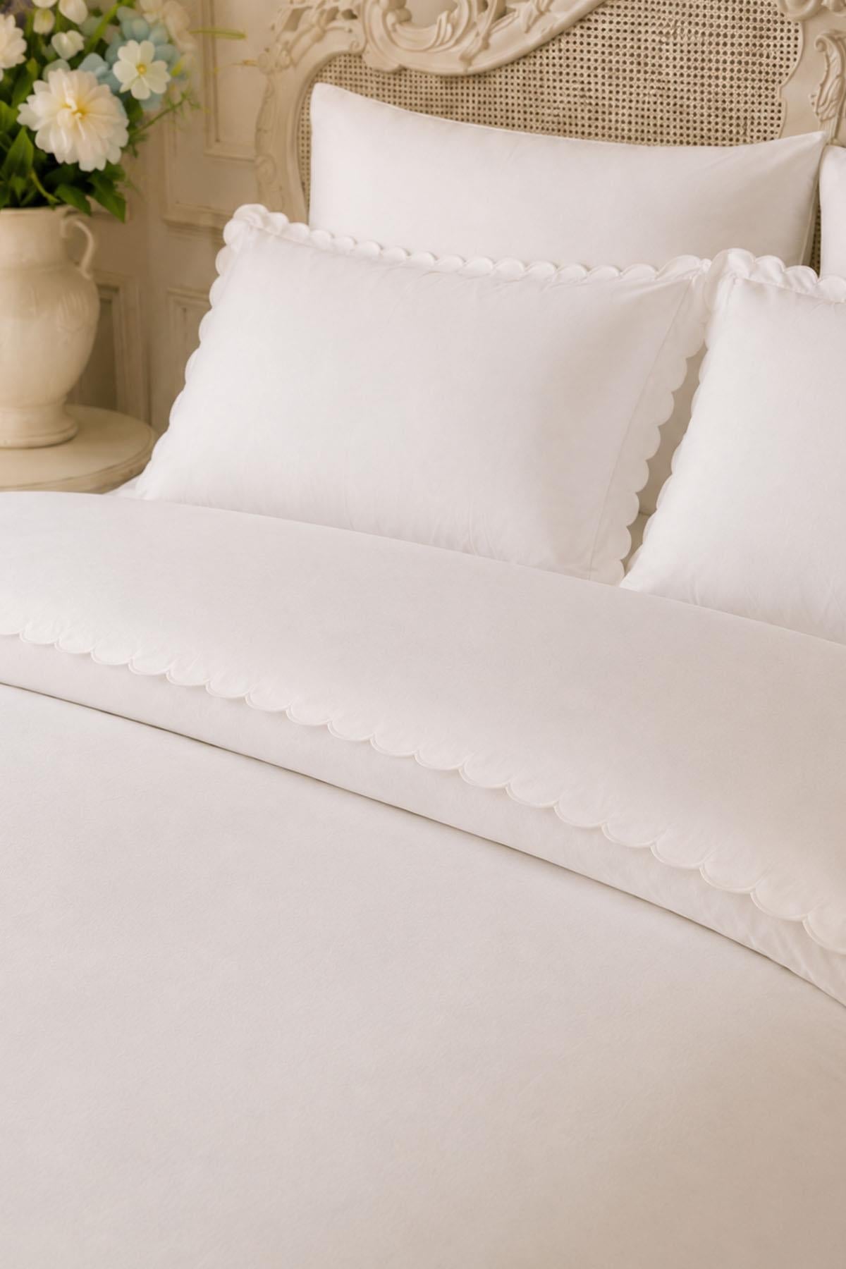 Elora Cotton Sateen Embroidered 6-Piece Double Duvet Cover Set