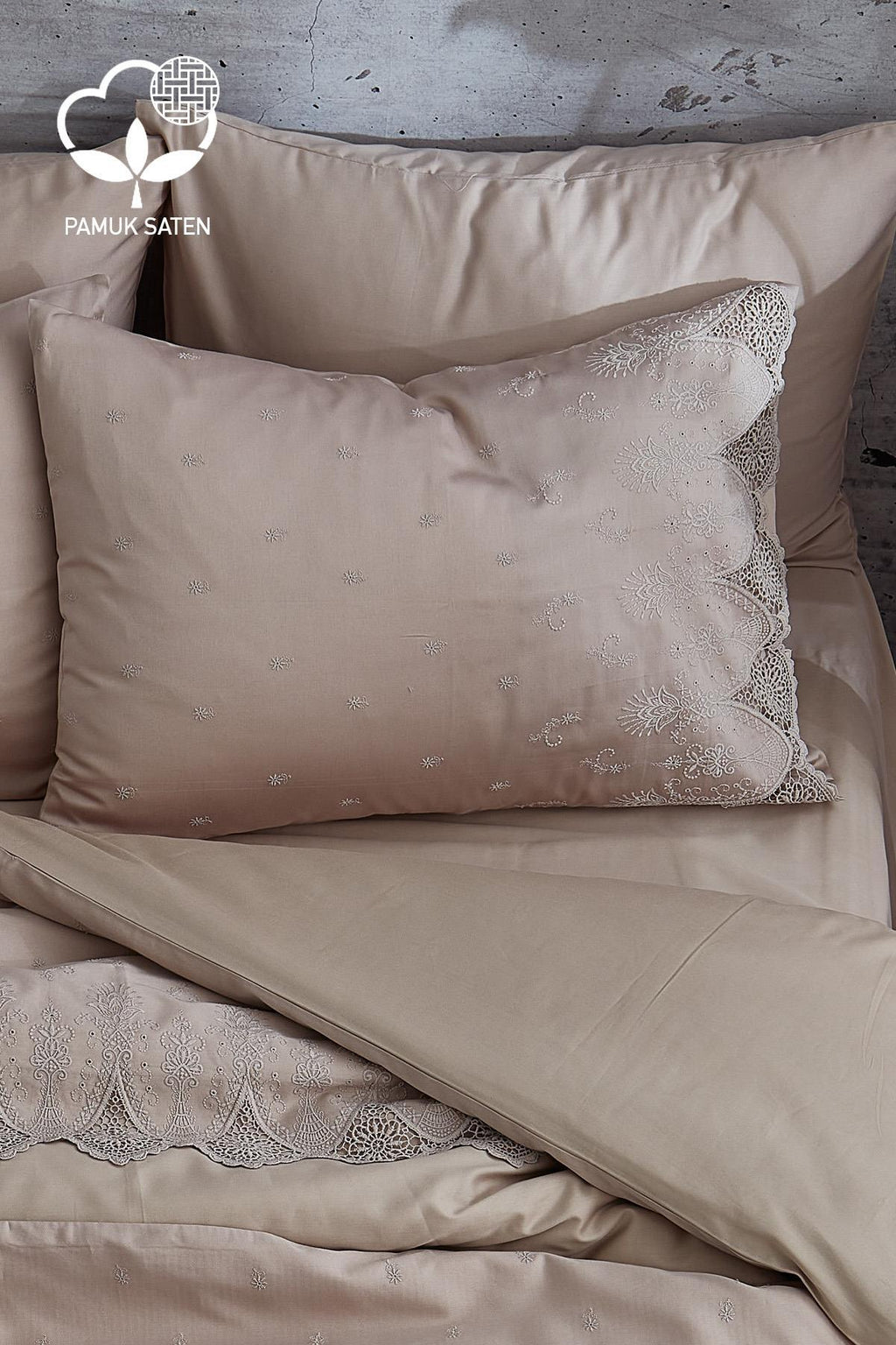 Emma Dantelli Çift Kişilik 7 Parça Nevresim + Pike Set - Nazik Home - Yuvama Değer!