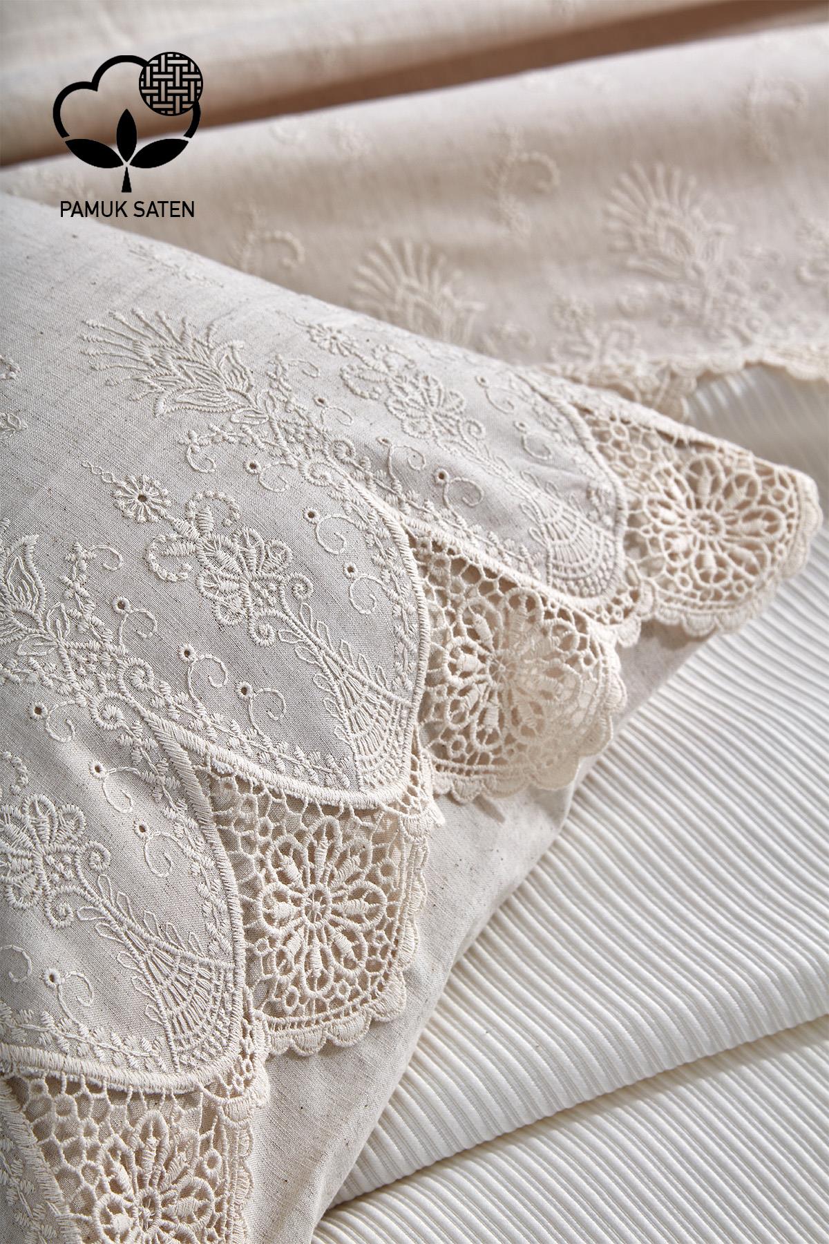 Emma Lace Double 7 Piece Duvet Cover + Blanket Set