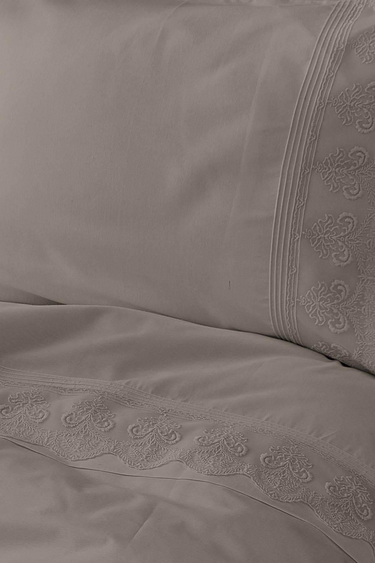 Farah Embroidered Cotton Satin Double 6-Piece Duvet Cover Set
