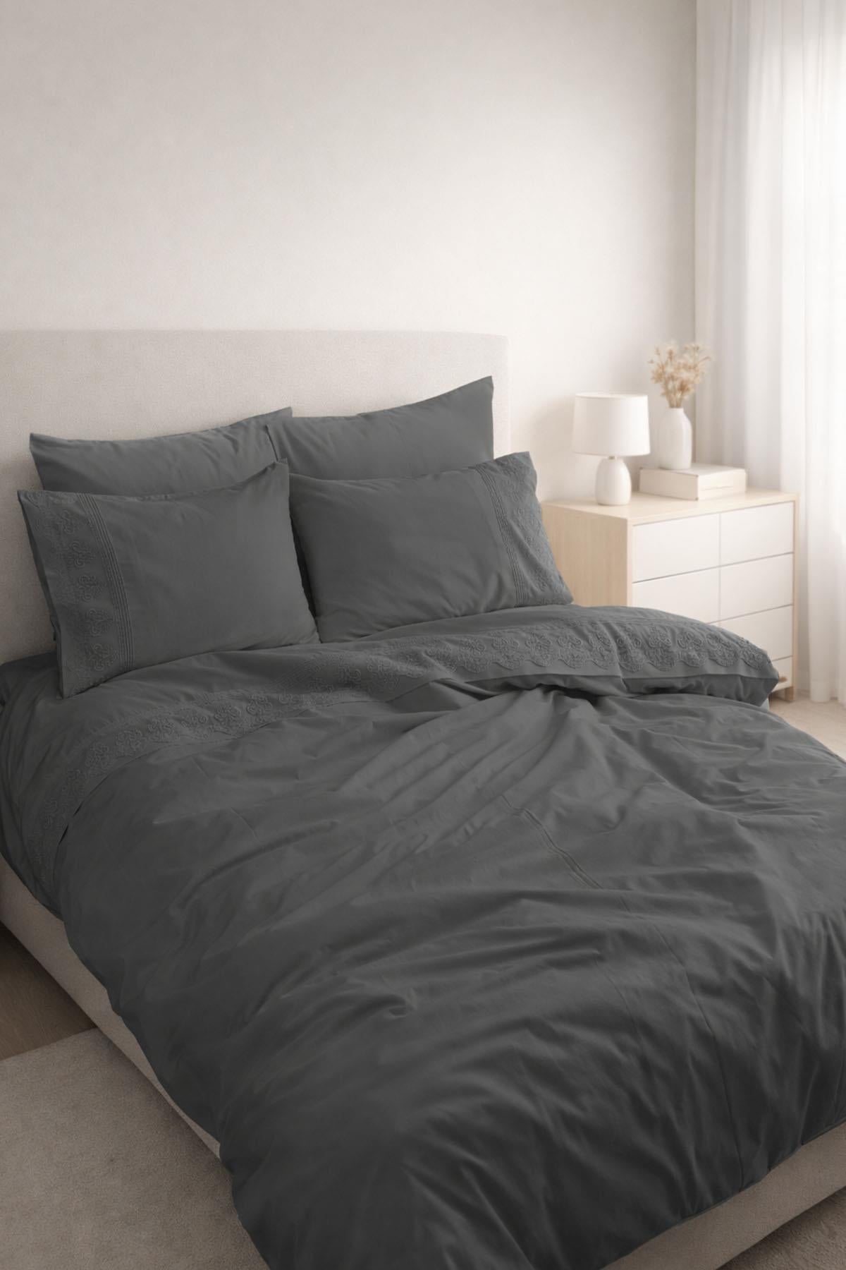 Farah Embroidered Cotton Satin Double 6-Piece Duvet Cover Set