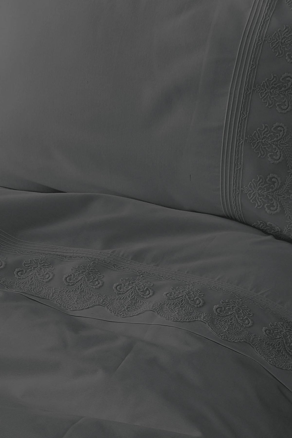 Farah Embroidered Cotton Satin Double 6-Piece Duvet Cover Set