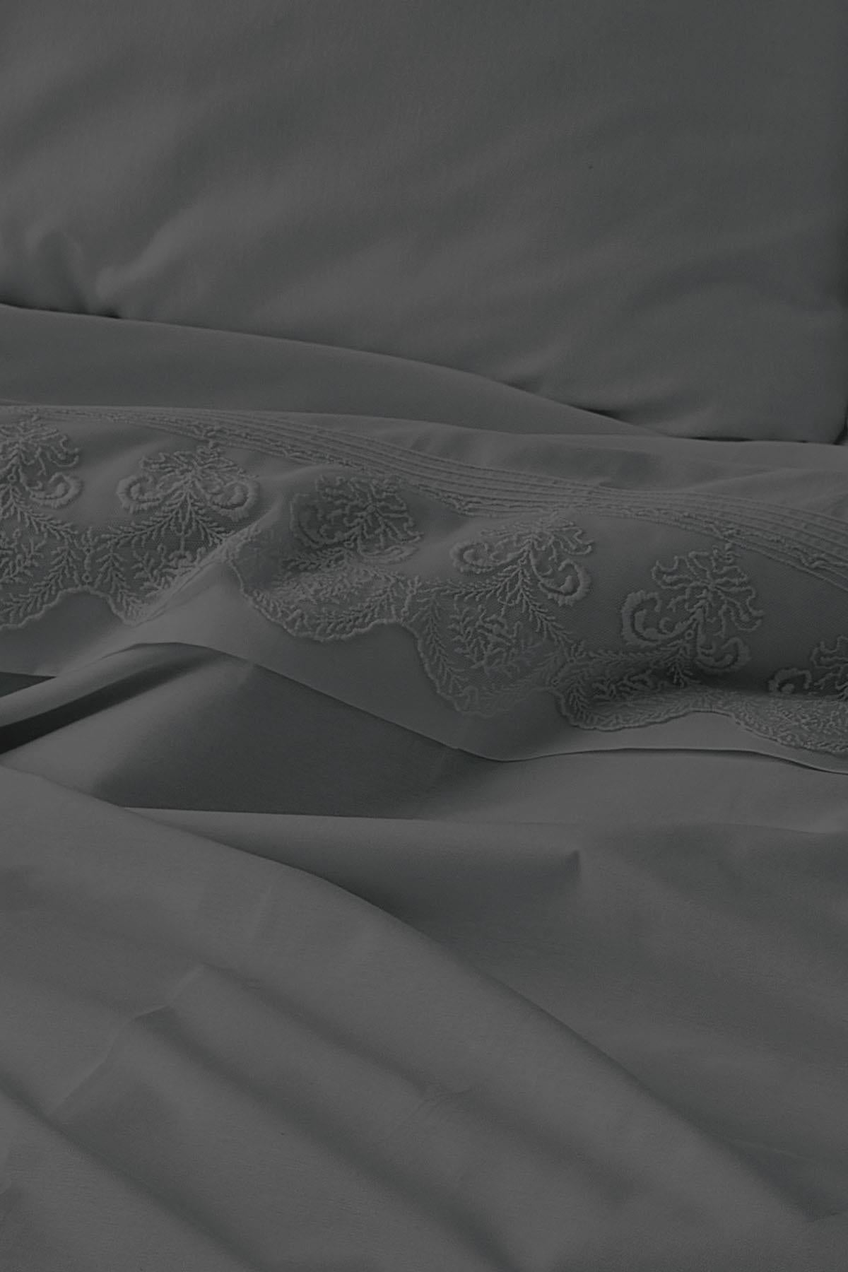 Farah Embroidered Cotton Satin Double 6-Piece Duvet Cover Set