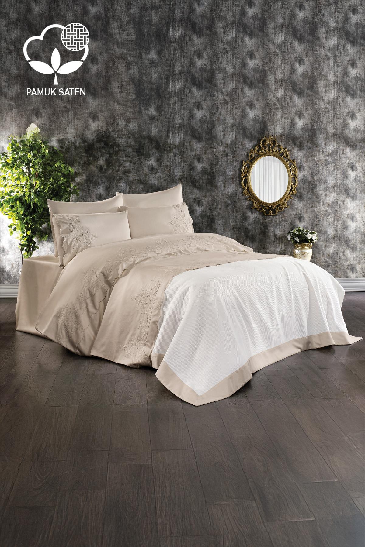 Dynasty Embroidered Double 7-Piece Duvet Cover + Blanket Set