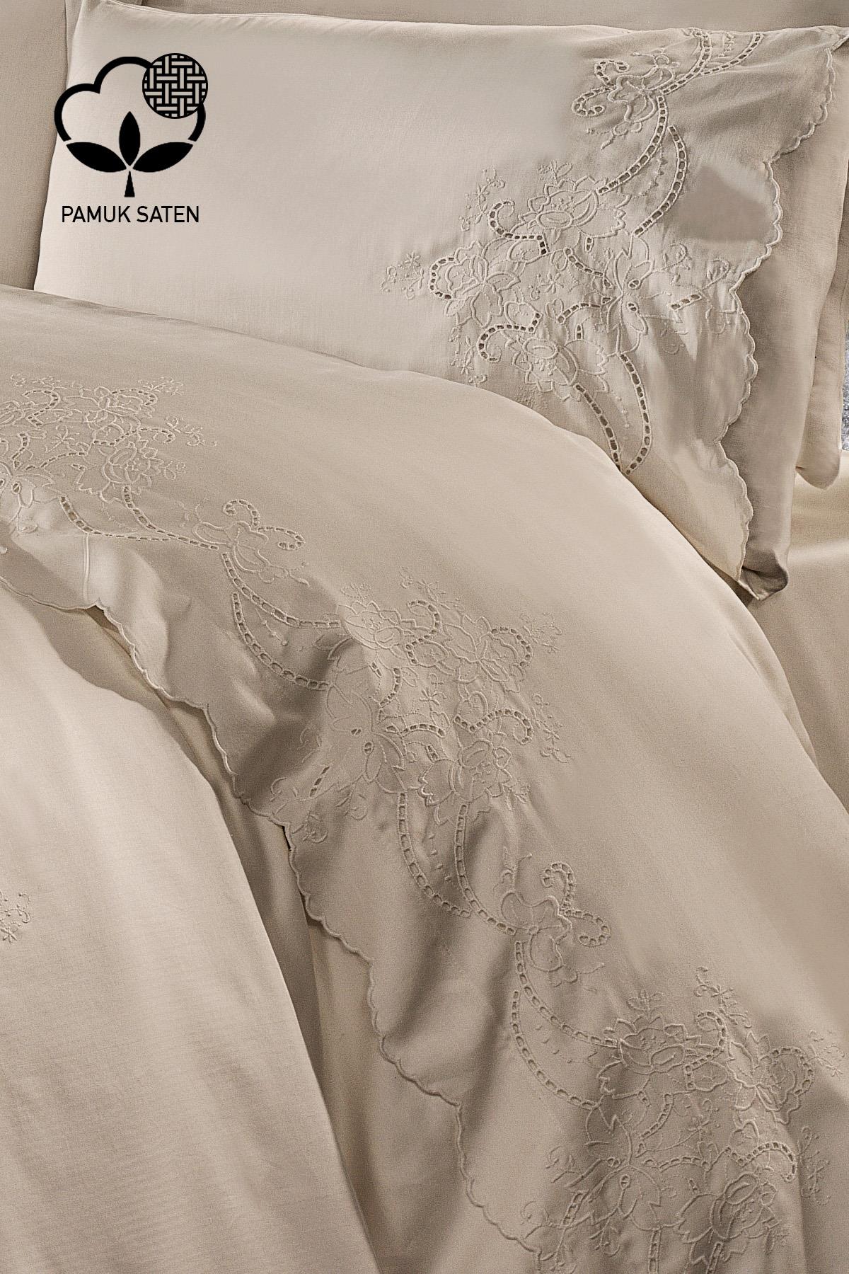 Dynasty Embroidered Double 7-Piece Duvet Cover + Blanket Set