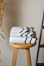 Helena El Havlusu (30 x 50 cm) - Nazik Home - Yuvama Değer!