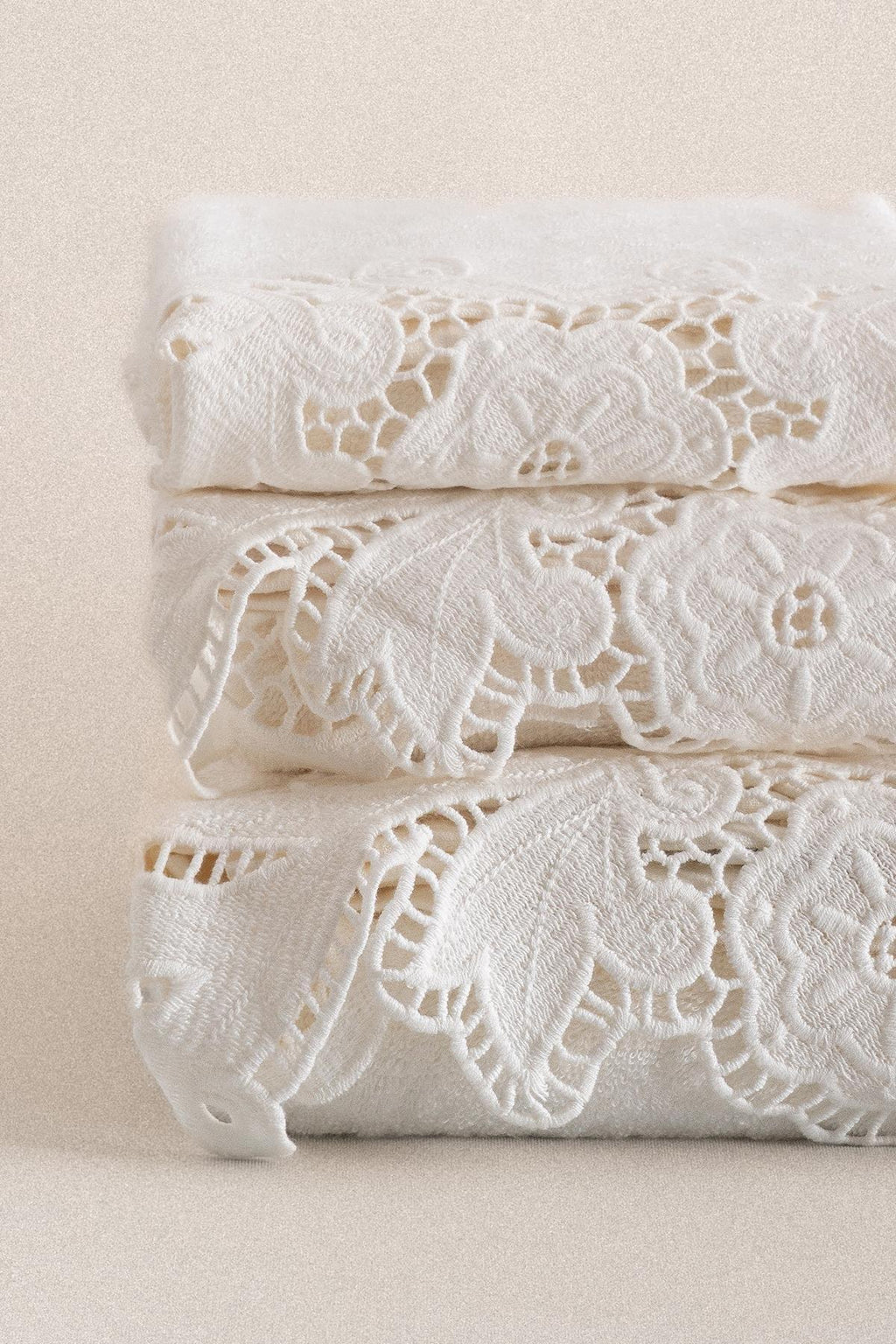 Hidiv Dantelli El Havlusu (30 x 50 cm) - Nazik Home - Yuvama Değer!