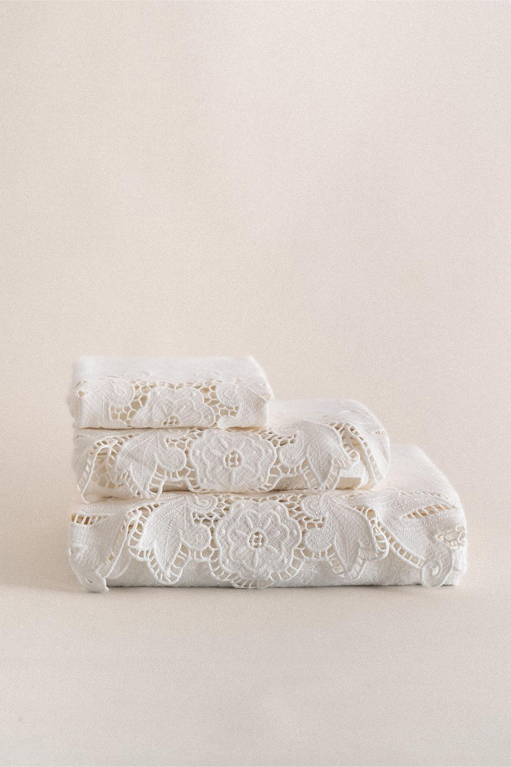 Hidiv Dantelli Yüz Havlusu (50 x 90 cm) - Nazik Home - Yuvama Değer!