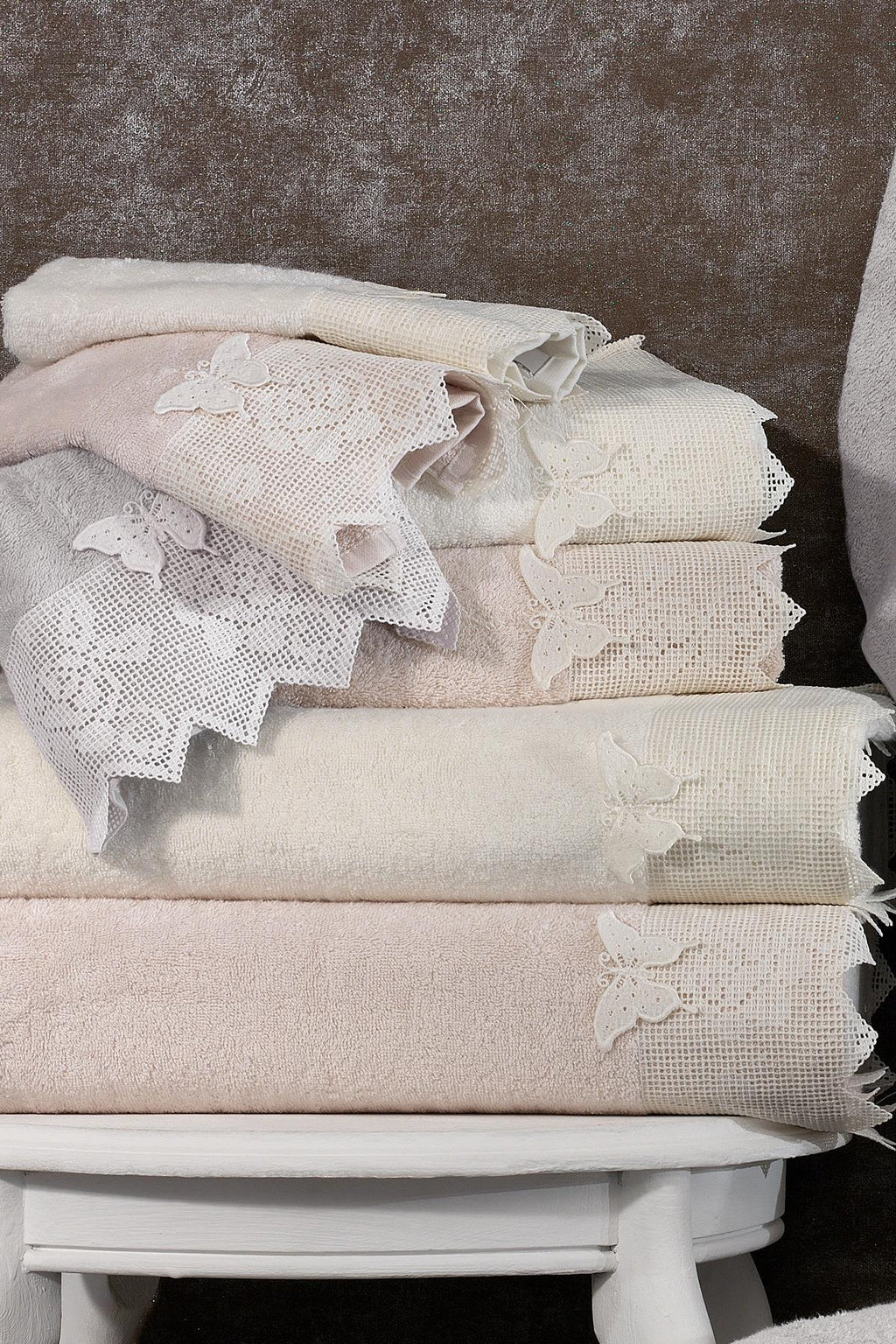 Katre 3D Butterfly Embroidered Body Towel (90 x 150 cm)