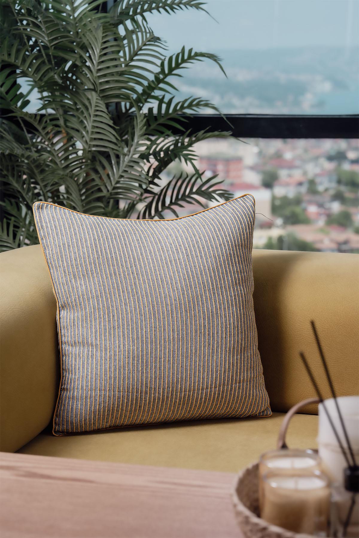 Loris Striped Pillow Cover with Piping Detail (45 x 45 cm)