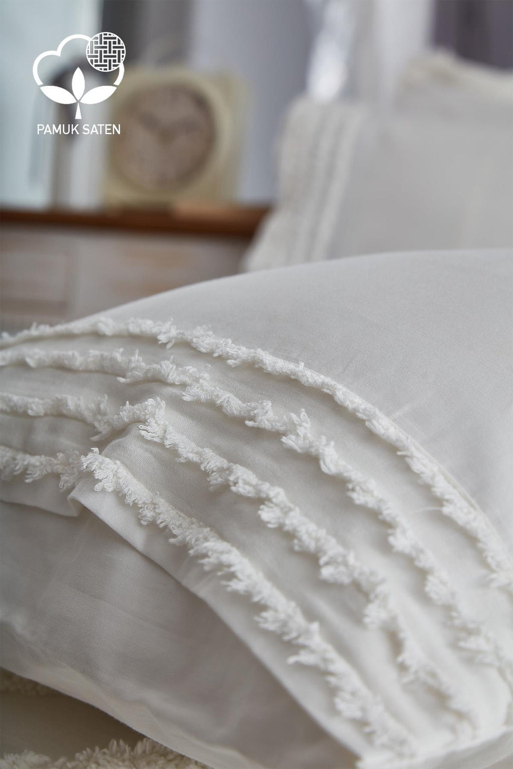 Lucas Pelüş Çift Kişilik 9 Parça Nevresim + Pike Set - Nazik Home - Yuvama Değer!