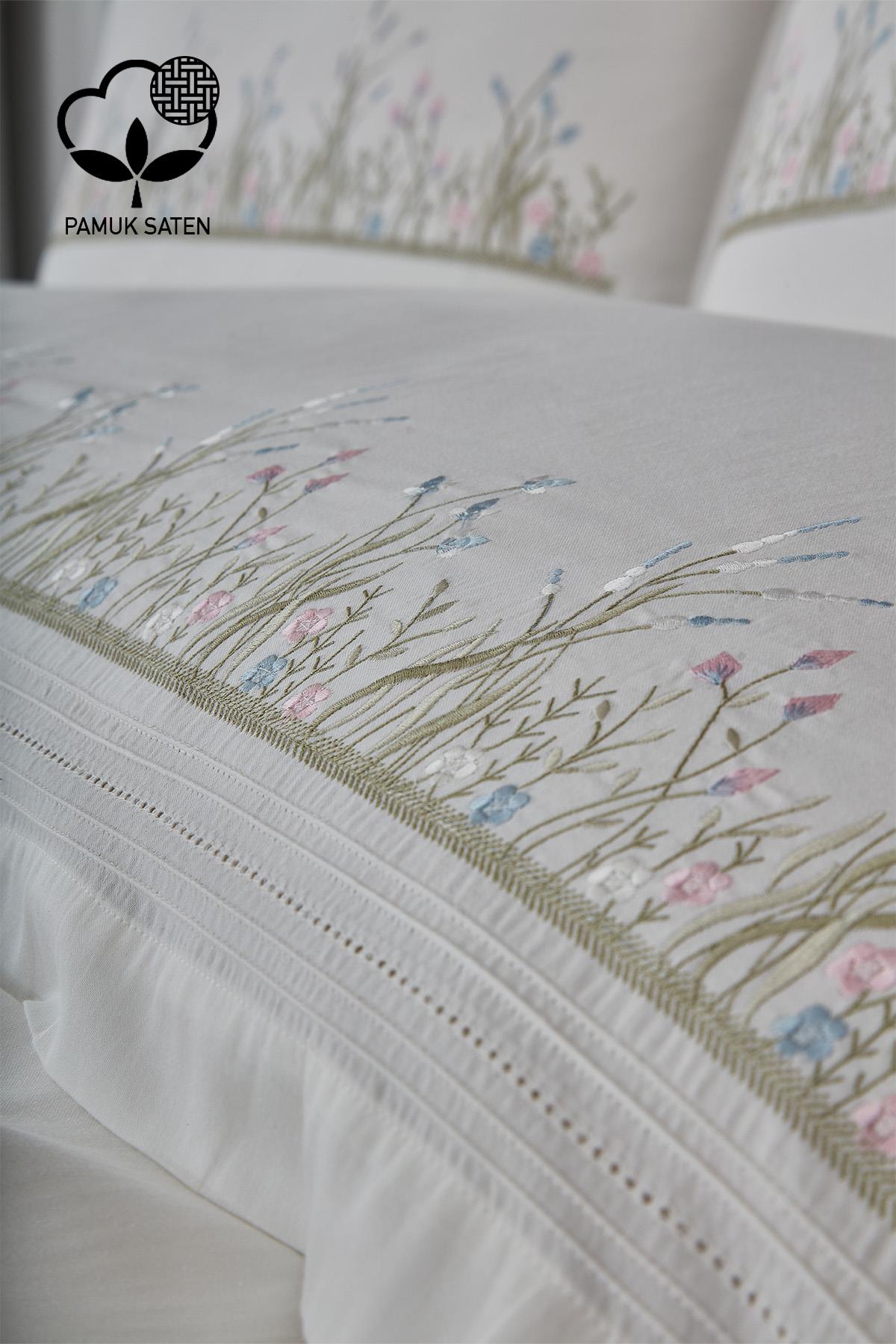 Fairytale Embroidered Double 7-Piece Duvet Cover + Blanket Set