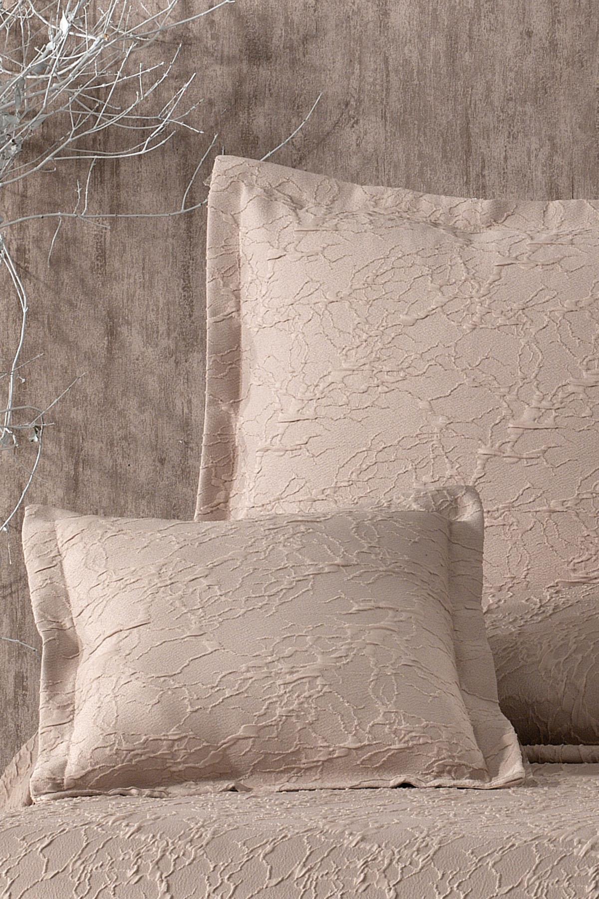 Mitra Embroidered Double Bedspread