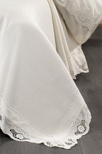 Puerta Floral Embroidered Double 9-Piece Duvet Cover + Quilt Set