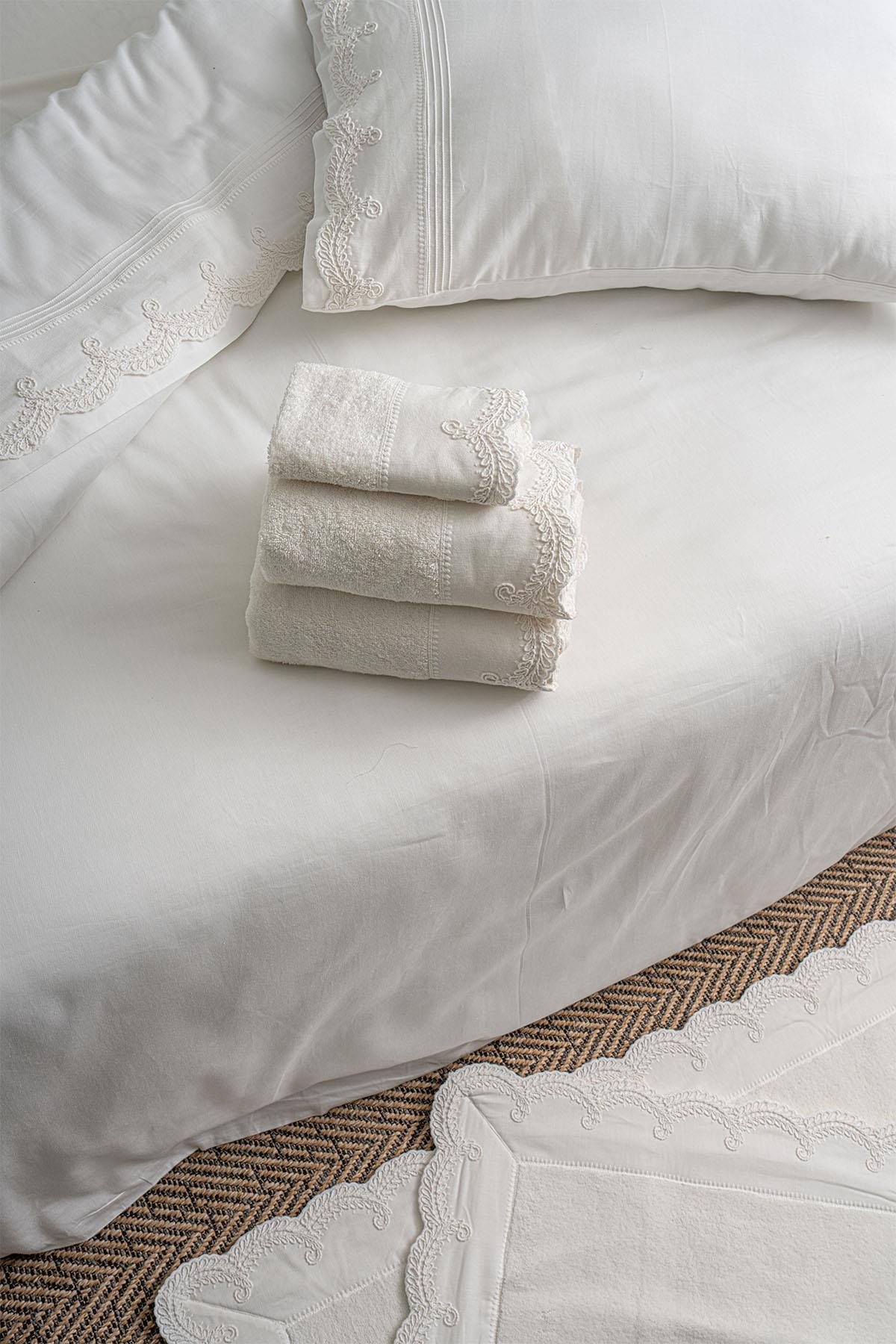 Ramos Embroidered Cotton Satin Double 6-Piece Duvet Cover Set