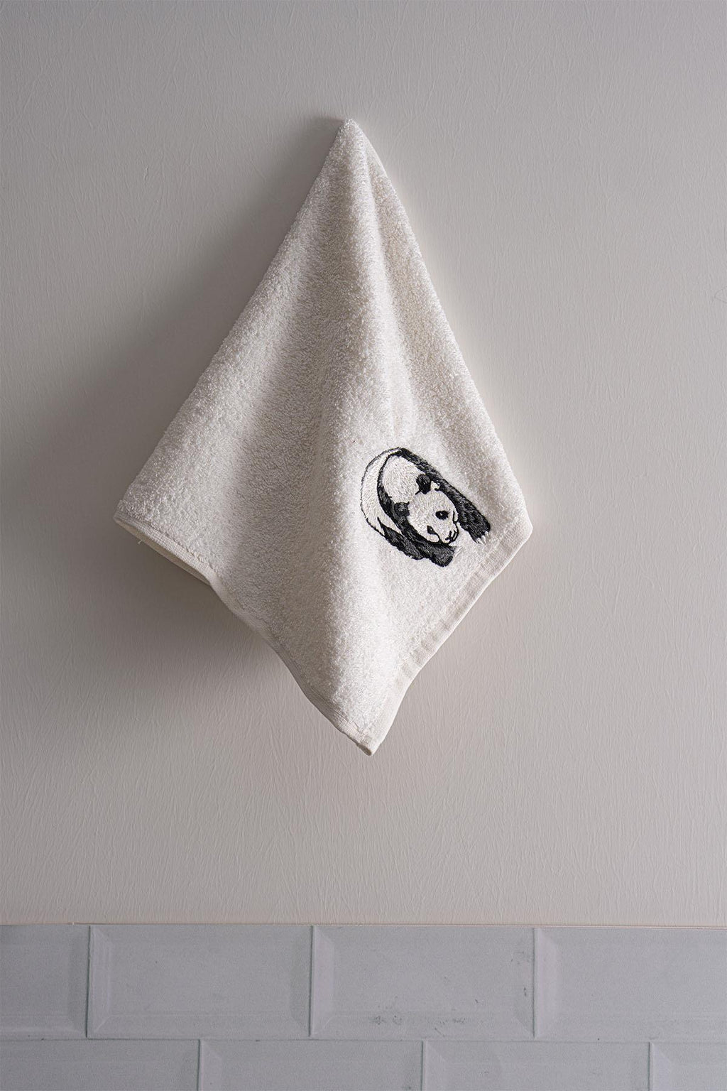 Safari Series Animal Embroidered Hand Towel (30 x 50 cm)