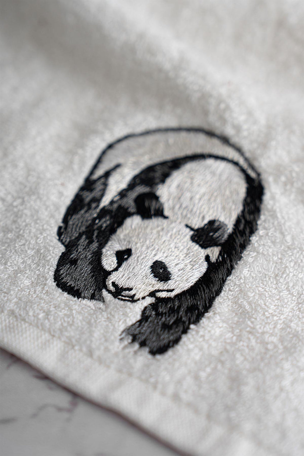 Safari Series Animal Embroidered Hand Towel (30 x 50 cm)