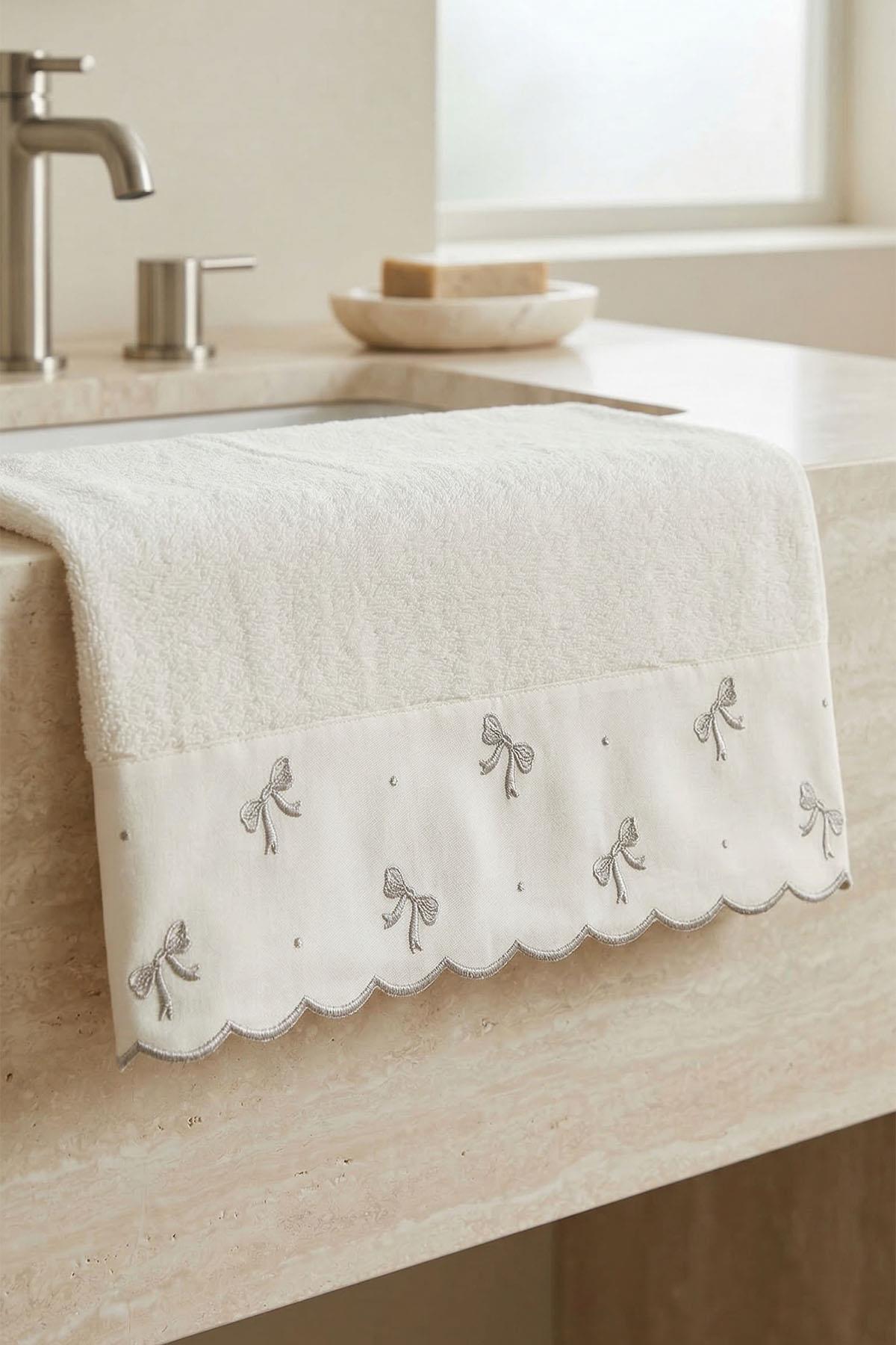 Serena Bow Embroidered Face Towel (50 x 90 cm)