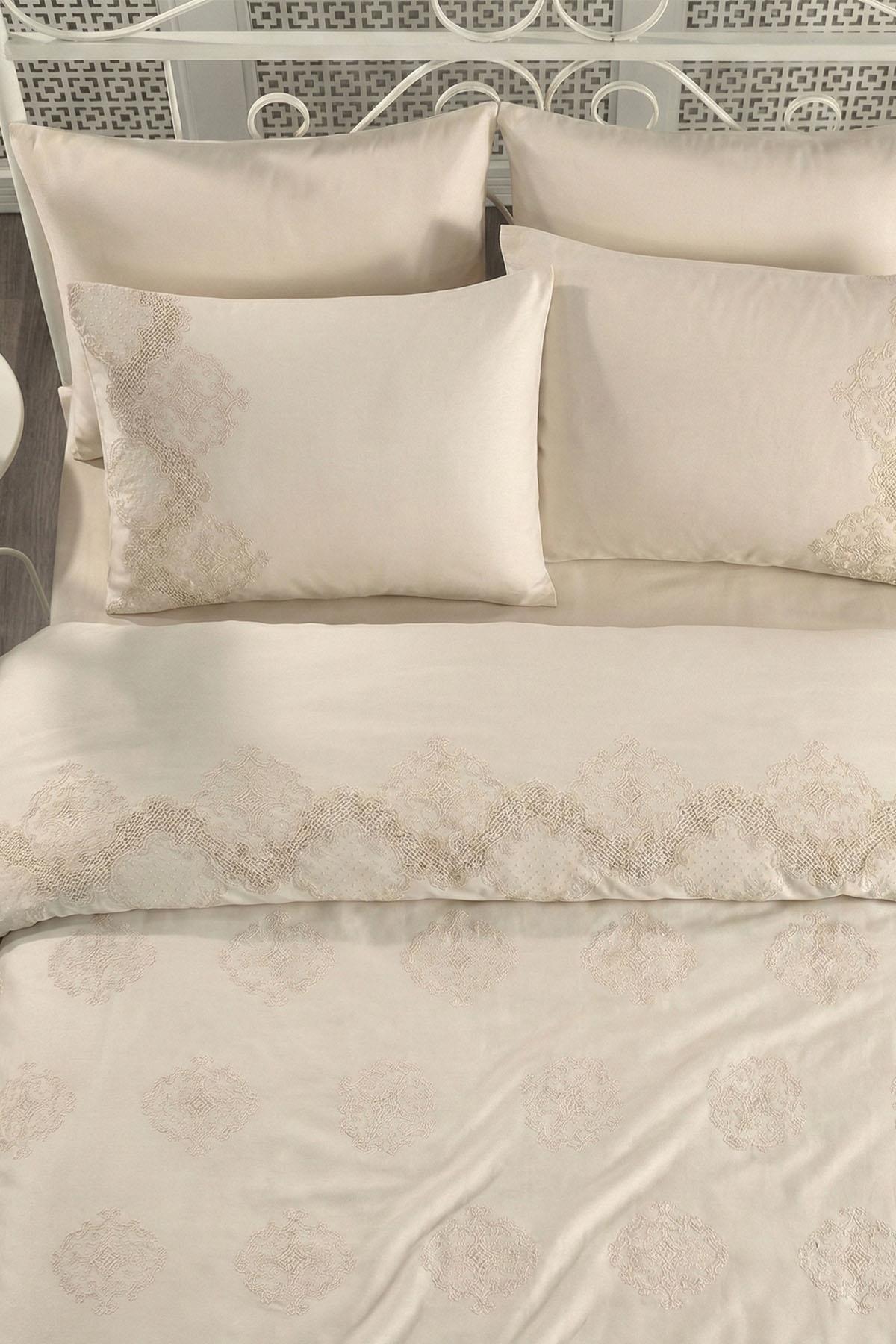 Simena Embroidered Cotton Satin Super King Size 6-Piece Duvet Cover Set