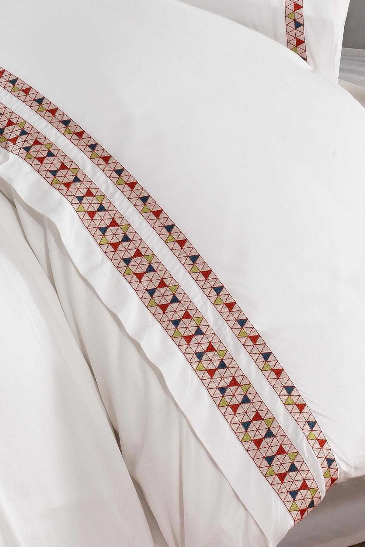 Tria Plaid Cotton Satin King Size 6-Piece Duvet Cover Set