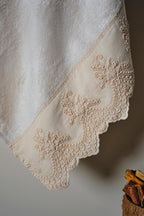 Embroidered Canvas Bath Towel (90 x 150 cm)