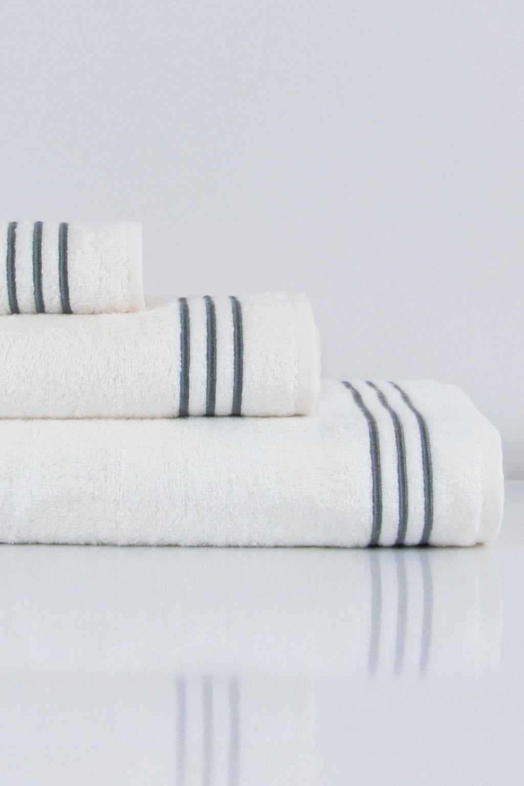 Zen Çizgi Nakışlı Yüz Havlusu (50 x 90 cm) - Nazik Home - Yuvama Değer!